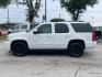 2013 Summit White GMC Yukon SLE 2WD (1GKS1AE07DR) with an 5.3L V8 OHV 16V FFV engine, 6-Speed Automatic transmission, located at 12182 Garland Rd, Dallas, TX, 75218, (214) 521-2040, 0.000000, 0.000000 - Photo#3