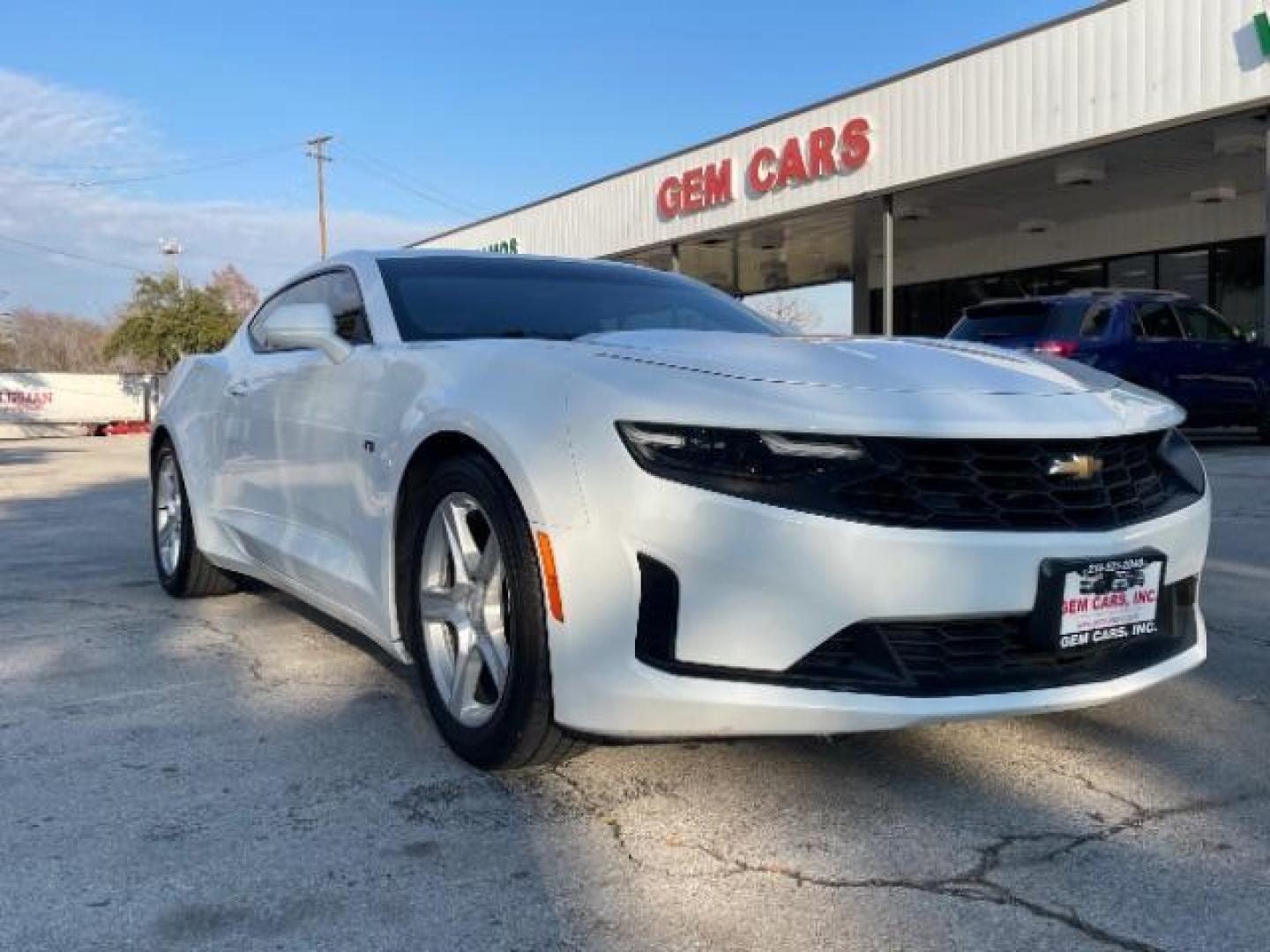 2019 Summit White Chevrolet Camaro 1LT Coupe (1G1FB1RX6K0) with an 2.0L L4 DOHC 16V TUR engine, 6-Speed Manual transmission, located at 12182 Garland Rd, Dallas, TX, 75218, (214) 521-2040, 0.000000, 0.000000 - Photo#0