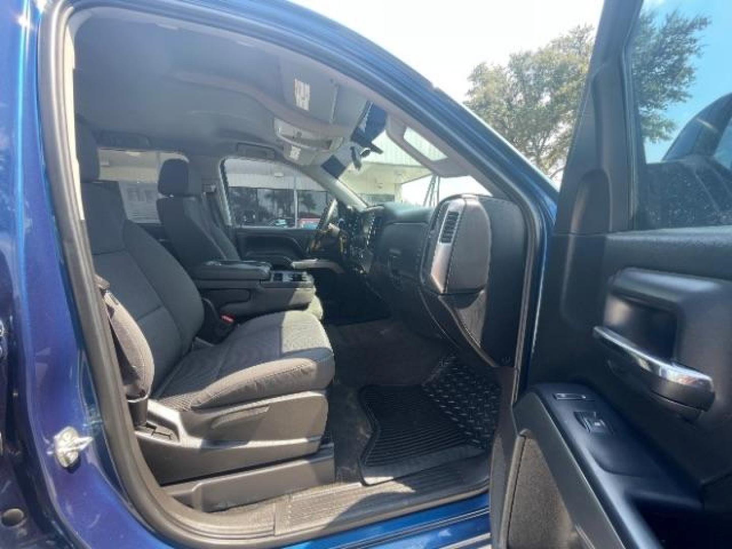 2016 Deep Ocean Blue Meta Chevrolet Silverado 1500 LT Crew Cab 2WD (3GCPCREC8GG) with an 5.3L V8 OHV 16V engine, 6-Speed Automatic transmission, located at 12182 Garland Rd, Dallas, TX, 75218, (214) 521-2040, 0.000000, 0.000000 - Photo#10