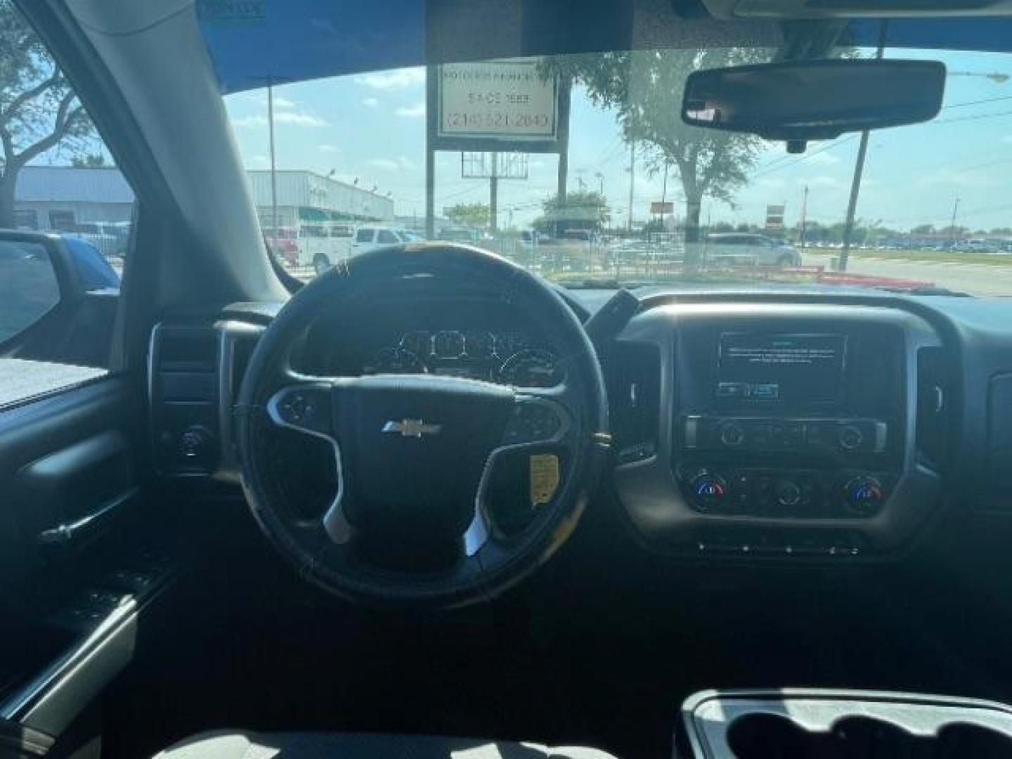 2016 Deep Ocean Blue Meta Chevrolet Silverado 1500 LT Crew Cab 2WD (3GCPCREC8GG) with an 5.3L V8 OHV 16V engine, 6-Speed Automatic transmission, located at 12182 Garland Rd, Dallas, TX, 75218, (214) 521-2040, 0.000000, 0.000000 - Photo#16