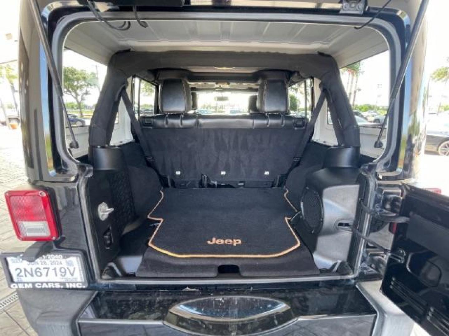 2014 Black Clearcoat Jeep Wrangler Unlimited Sahara 4WD (1C4BJWEG9EL) with an 3.6L V6 DOHC 24V FFV engine, located at 12182 Garland Rd, Dallas, TX, 75218, (214) 521-2040, 0.000000, 0.000000 - Photo#15