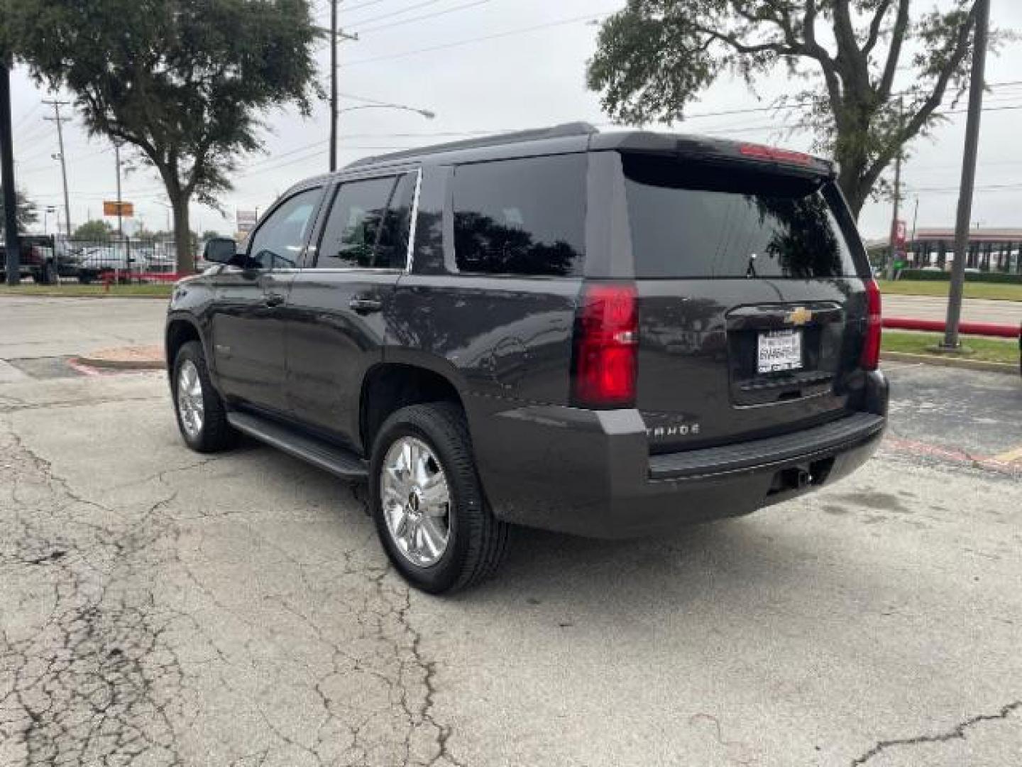 2016 Slate Gray Metallic Chevrolet Tahoe LT 2WD (1GNSCBKC0GR) with an 5.3L V8 OHV 16V engine, 6-Speed Automatic transmission, located at 12182 Garland Rd, Dallas, TX, 75218, (214) 521-2040, 0.000000, 0.000000 - Photo#2