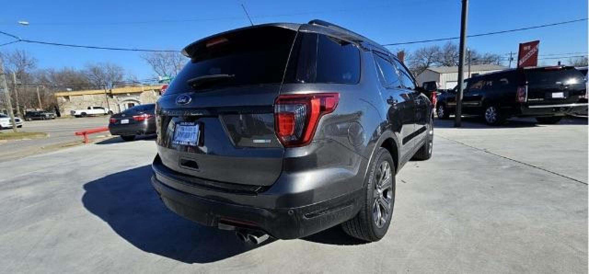 2018 Magnetic Metallic Ford Explorer Sport 4WD (1FM5K8GT1JG) with an 3.5L V6 DOHC 24V engine, 6-Speed Automatic transmission, located at 12182 Garland Rd, Dallas, TX, 75218, (214) 521-2040, 0.000000, 0.000000 - Photo#2