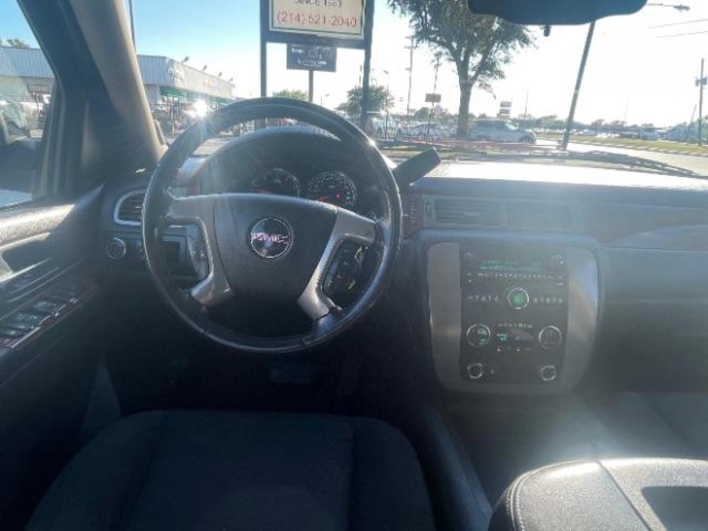 2011 Carbon Black Metalli GMC Yukon SLE1 2WD (1GKS1AE01BR) with an 5.3L V8 OHV 16V FFV engine, 6-Speed Automatic transmission, located at 12182 Garland Rd, Dallas, TX, 75218, (214) 521-2040, 0.000000, 0.000000 - Photo#13