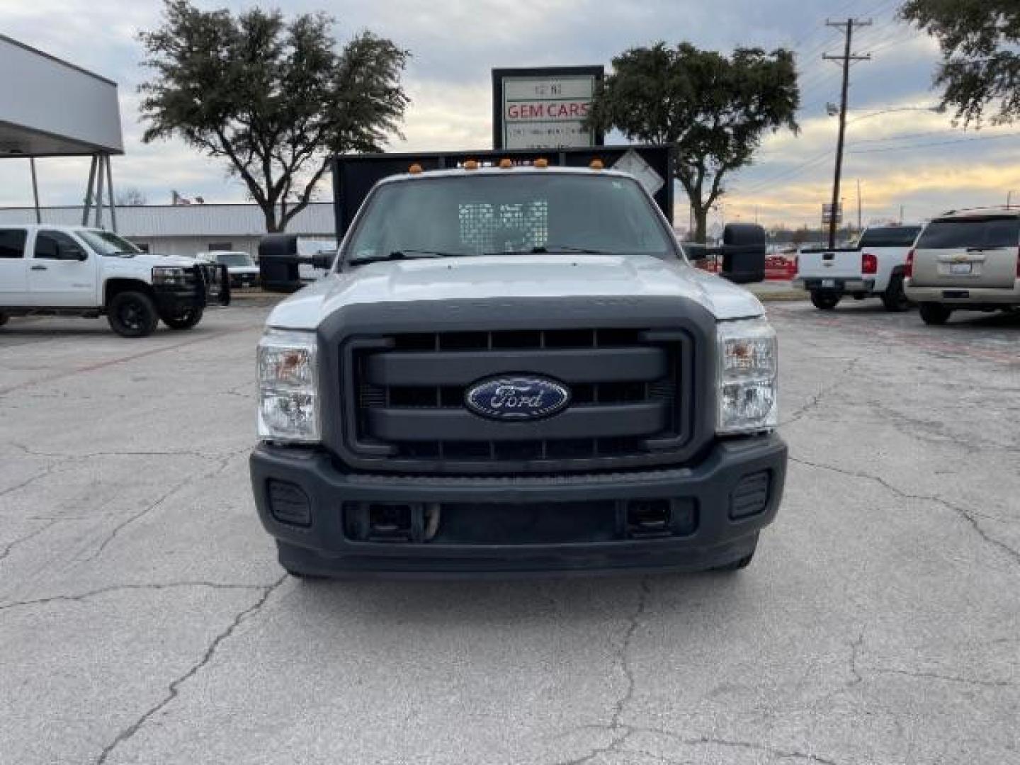 2014 Oxford White Ford F-350 SD XL DRW 2WD (1FDRF3G63EE) with an 6.2L V8 OHV 16V engine, 6-Speed Automatic transmission, located at 12182 Garland Rd, Dallas, TX, 75218, (214) 521-2040, 0.000000, 0.000000 - Photo#5