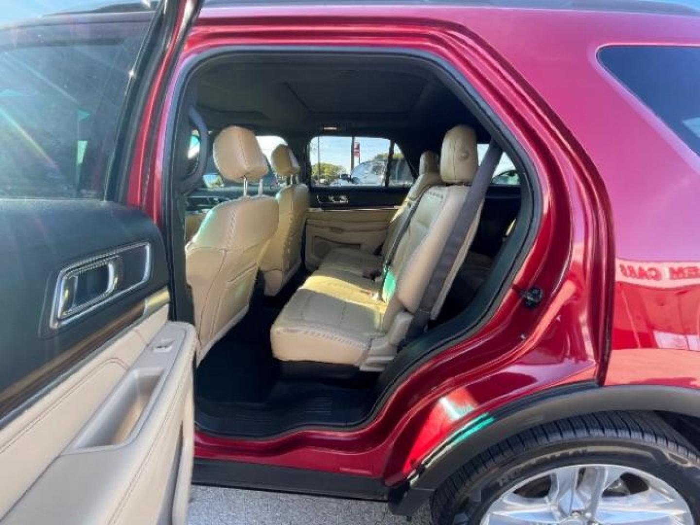 2016 Ruby Red Metallic Ti Ford Explorer Limited FWD (1FM5K7F83GG) with an 3.5L V6 DOHC 24V engine, 6-Speed Automatic transmission, located at 12182 Garland Rd, Dallas, TX, 75218, (214) 521-2040, 0.000000, 0.000000 - Photo#14