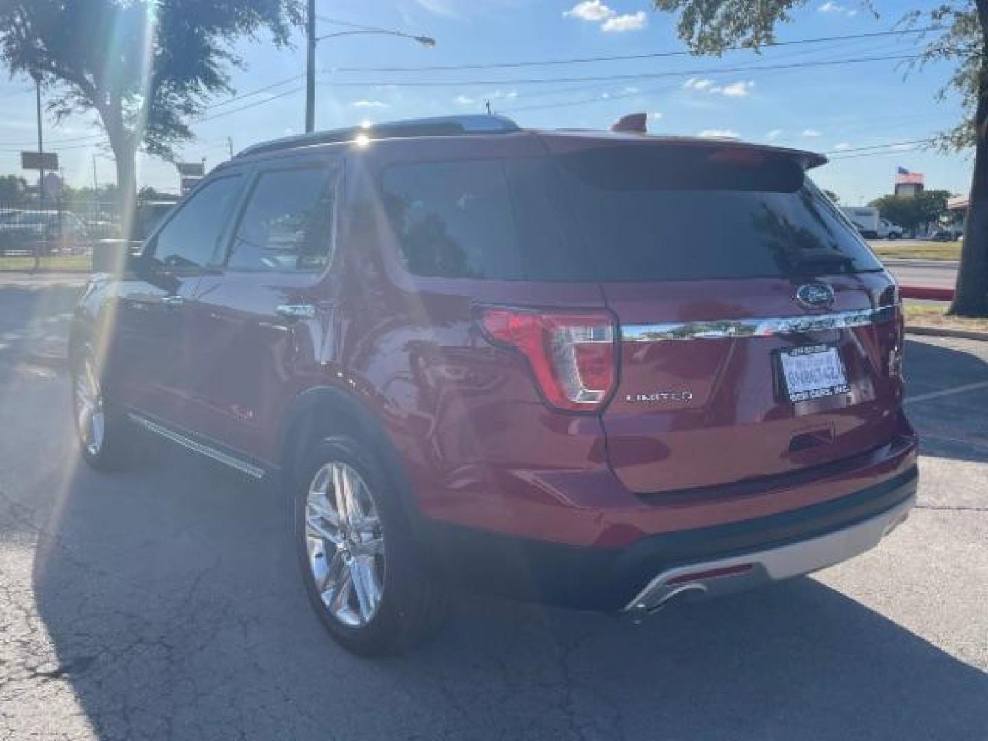 2016 Ruby Red Metallic Ti Ford Explorer Limited FWD (1FM5K7F83GG) with an 3.5L V6 DOHC 24V engine, 6-Speed Automatic transmission, located at 12182 Garland Rd, Dallas, TX, 75218, (214) 521-2040, 0.000000, 0.000000 - Photo#2