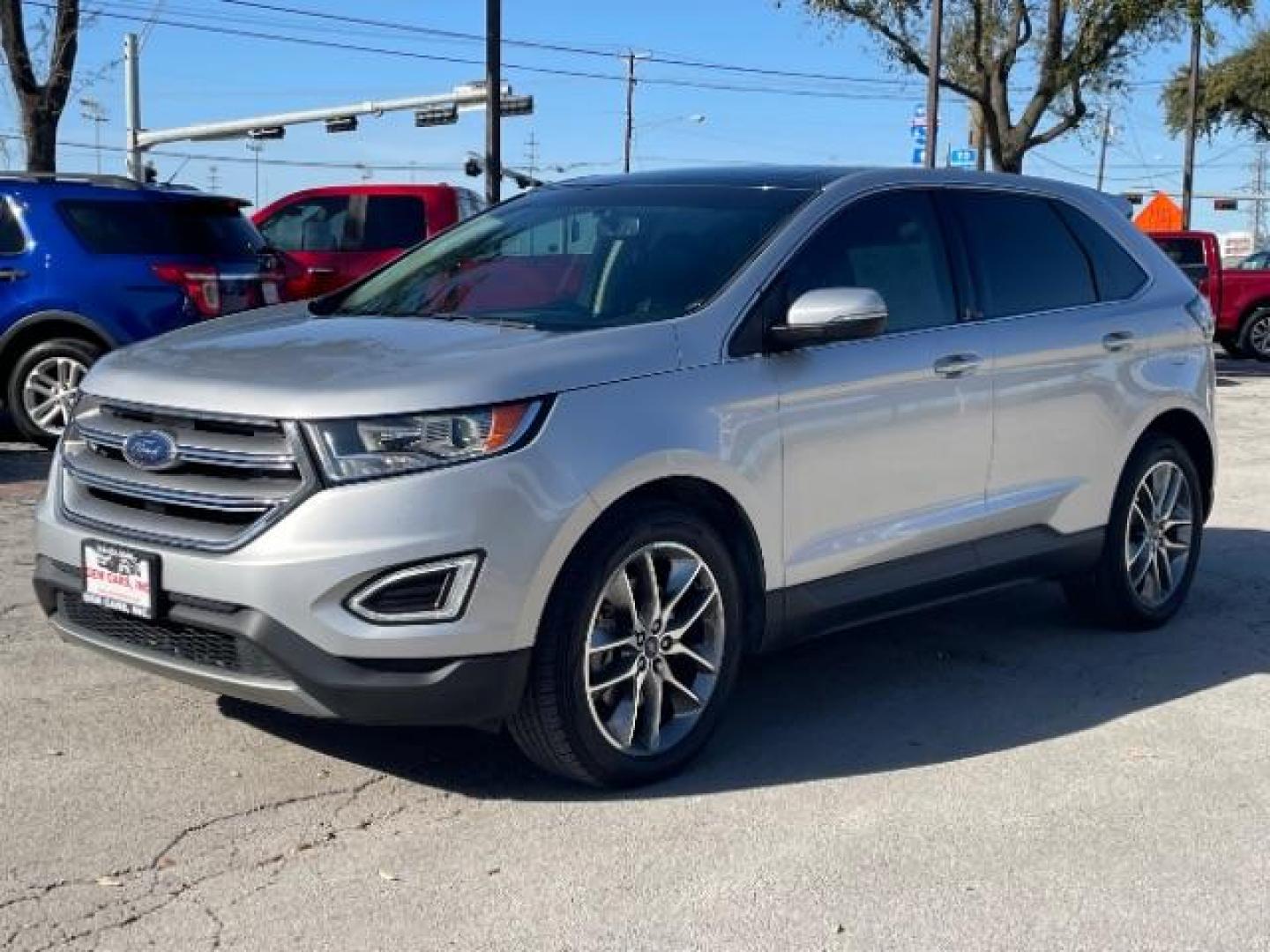 2016 Ingot Silver Metallic Ford Edge Titanium (2FMPK3K84GB) with an 3.5L V6 DOHC 24V engine, 6-Speed Automatic transmission, located at 12182 Garland Rd, Dallas, TX, 75218, (214) 521-2040, 0.000000, 0.000000 - Photo#4