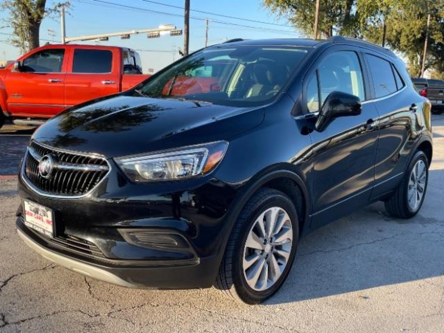 2020 Ebony Twilight Metal /Ebony, leatherette/c Buick Encore Preferred AWD (KL4CJESB4LB) with an 1.4L L4 DOHC 16V TUR engine, 6-Speed Automatic transmission, located at 12182 Garland Rd, Dallas, TX, 75218, (214) 521-2040, 0.000000, 0.000000 - Photo#4