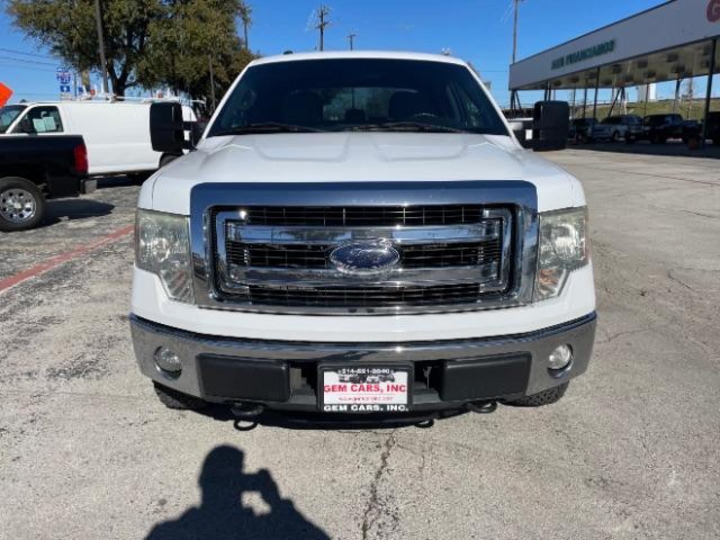 2014 Oxford White Ford F-150 XLT SuperCrew 5.5-ft (1FTFW1EF6EK) with an 5.0L V8 engine, 6-Speed Automatic transmission, located at 12182 Garland Rd, Dallas, TX, 75218, (214) 521-2040, 0.000000, 0.000000 - Photo#1