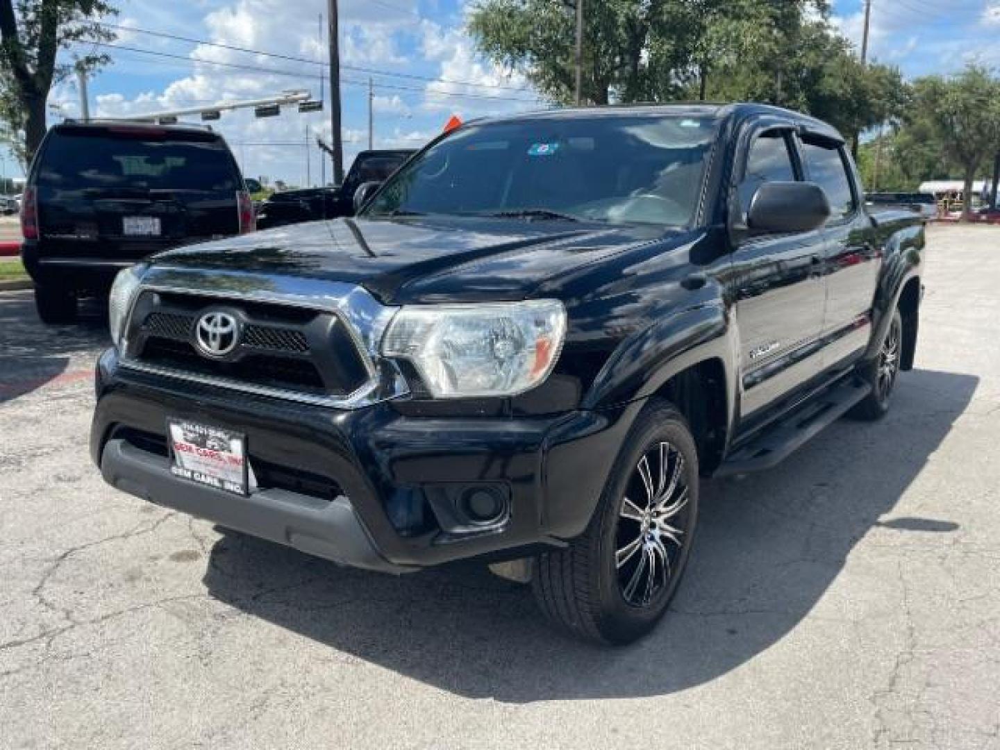 2014 Black Toyota Tacoma Double Cab I4 4AT 2WD (5TFJX4CN3EX) with an 2.7L L4 DOHC 16V engine, 4-Speed Automatic transmission, located at 12182 Garland Rd, Dallas, TX, 75218, (214) 521-2040, 0.000000, 0.000000 - Photo#2