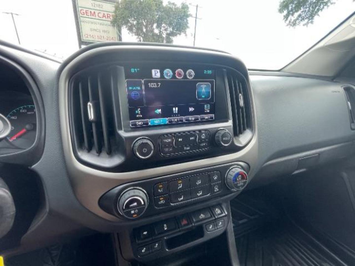 2015 Red Rock Metallic Chevrolet Colorado Z71 Crew Cab 4WD Short Box (1GCGTCE34F1) with an 3.6L V6 DOHC 24V GAS engine, 6-Speed Automatic transmission, located at 12182 Garland Rd, Dallas, TX, 75218, (214) 521-2040, 0.000000, 0.000000 - Photo#17