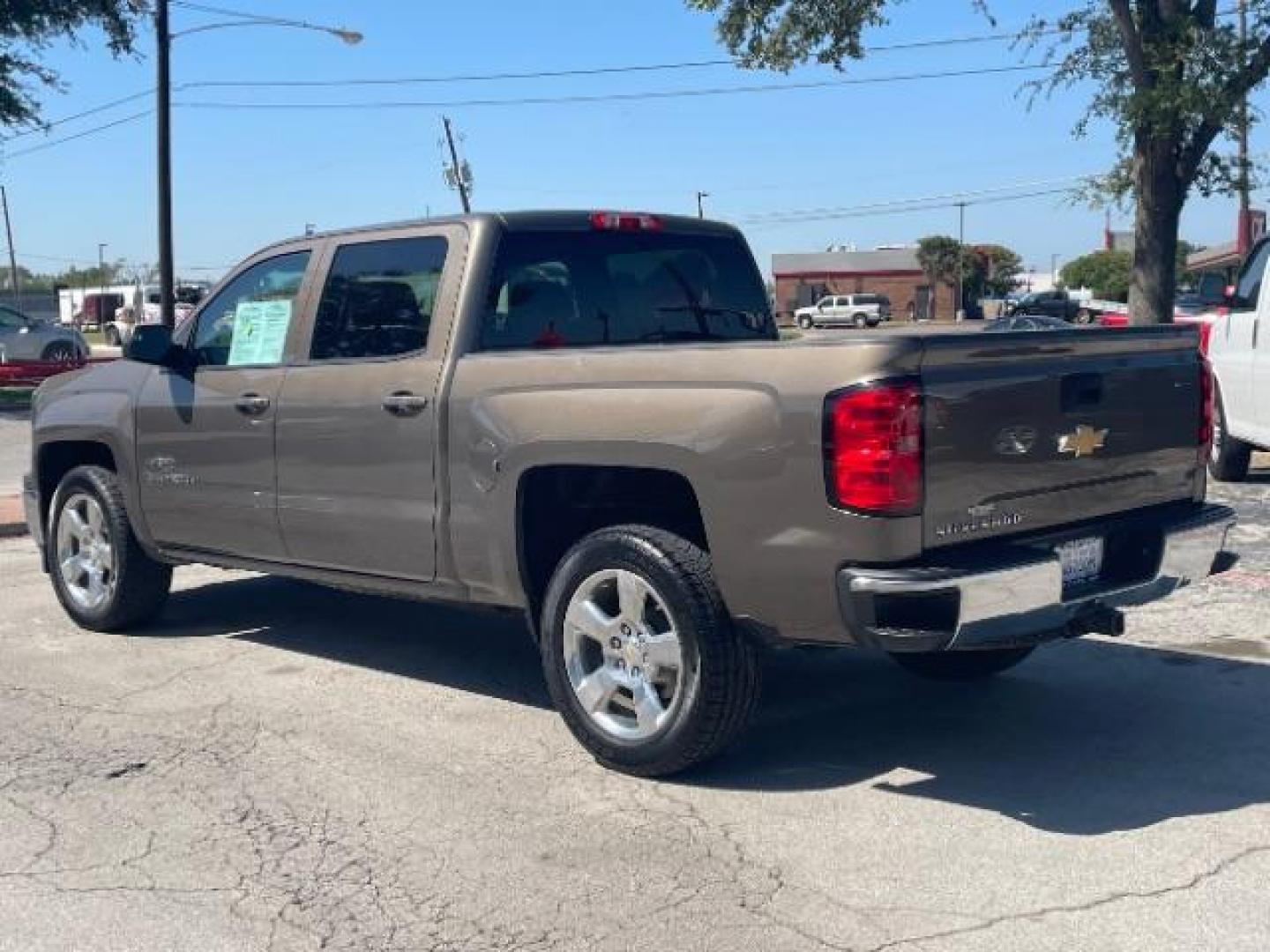 2014 Brownstone Metallic Chevrolet Silverado 1500 1LT Crew Cab 2WD (3GCPCREC0EG) with an 5.3L V8 OHV 16V engine, 6-Speed Automatic transmission, located at 12182 Garland Rd, Dallas, TX, 75218, (214) 521-2040, 0.000000, 0.000000 - Photo#6