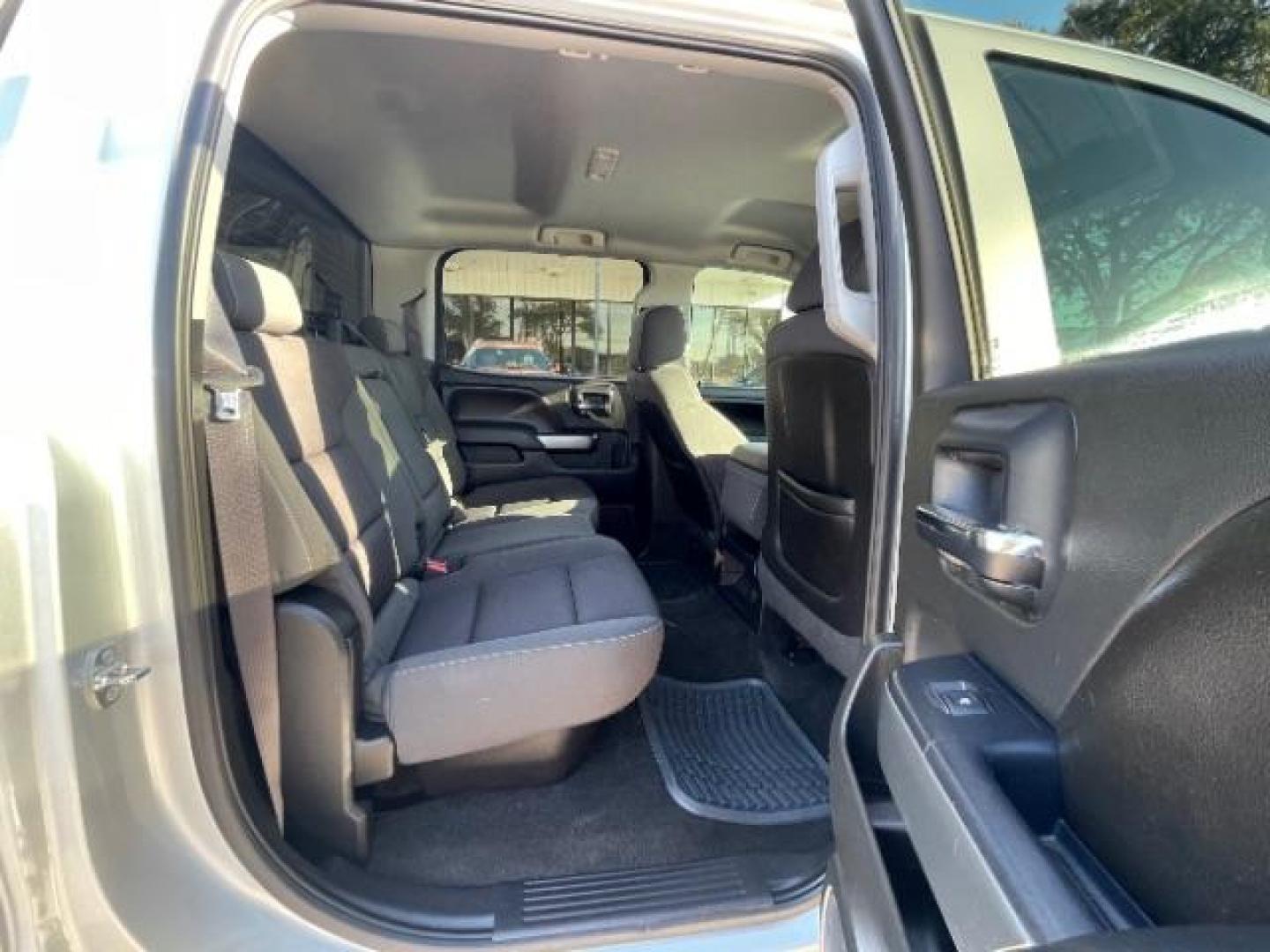 2015 Silver Ice Metallic Chevrolet Silverado 1500 LT Crew Cab 2WD (3GCPCREC1FG) with an 5.3L V8 OHV 16V engine, 6-Speed Automatic transmission, located at 12182 Garland Rd, Dallas, TX, 75218, (214) 521-2040, 0.000000, 0.000000 - Photo#7