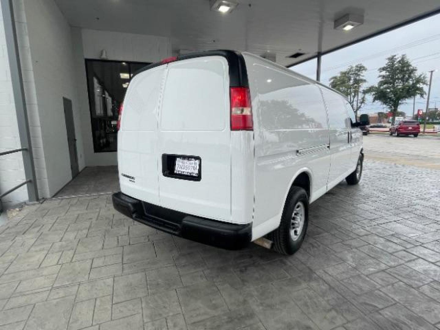 2014 Summit White /Medium Pewter Chevrolet Express 3500 Cargo Extended (1GCZGUCG5E1) with an 6.0L V8 OHV 16V FFV engine, 6-Speed Automatic transmission, located at 12182 Garland Rd, Dallas, TX, 75218, (214) 521-2040, 0.000000, 0.000000 - Photo#6