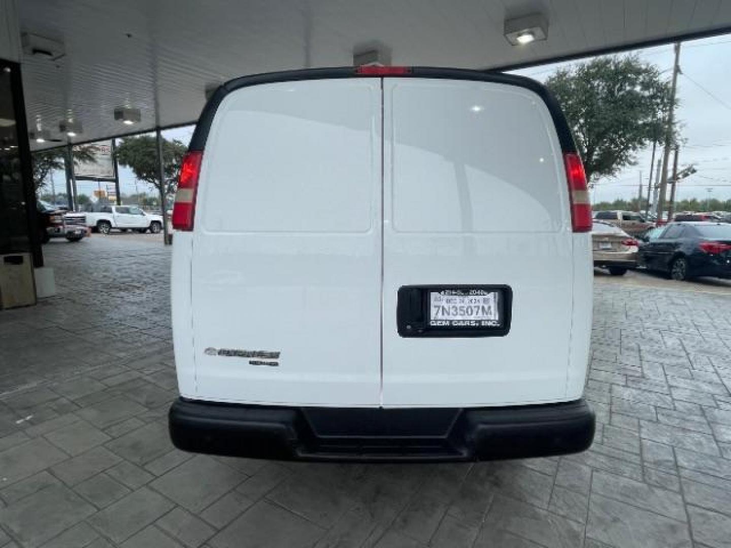 2014 Summit White /Medium Pewter Chevrolet Express 3500 Cargo Extended (1GCZGUCG5E1) with an 6.0L V8 OHV 16V FFV engine, 6-Speed Automatic transmission, located at 12182 Garland Rd, Dallas, TX, 75218, (214) 521-2040, 0.000000, 0.000000 - Photo#7