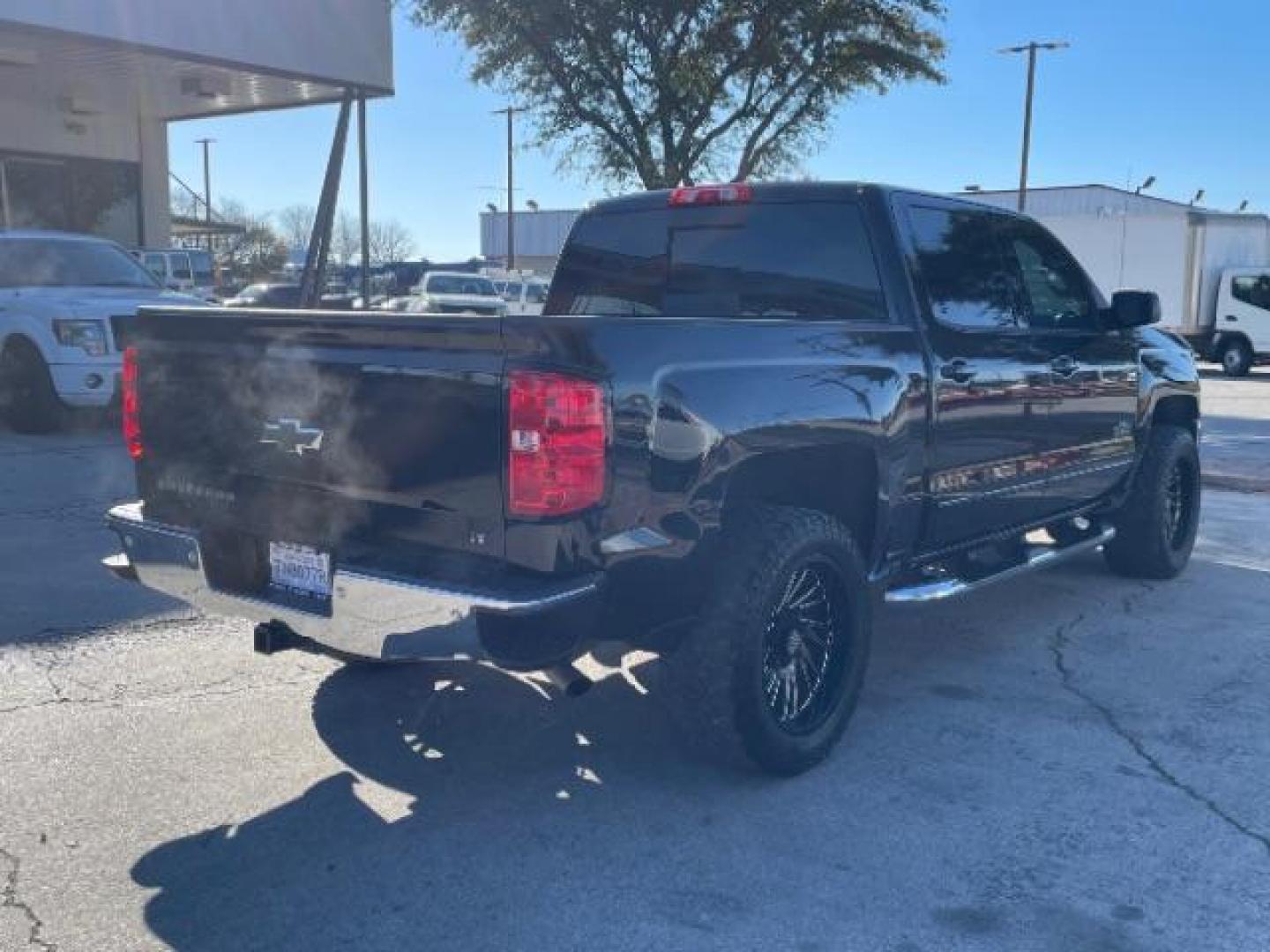 2018 Black /Dark Ash Seats w/Jet Chevrolet Silverado 1500 LT Crew Cab 2WD (3GCPCREC3JG) with an 5.3L V8 OHV 16V engine, 6-Speed Automatic transmission, located at 12182 Garland Rd, Dallas, TX, 75218, (214) 521-2040, 0.000000, 0.000000 - Photo#4