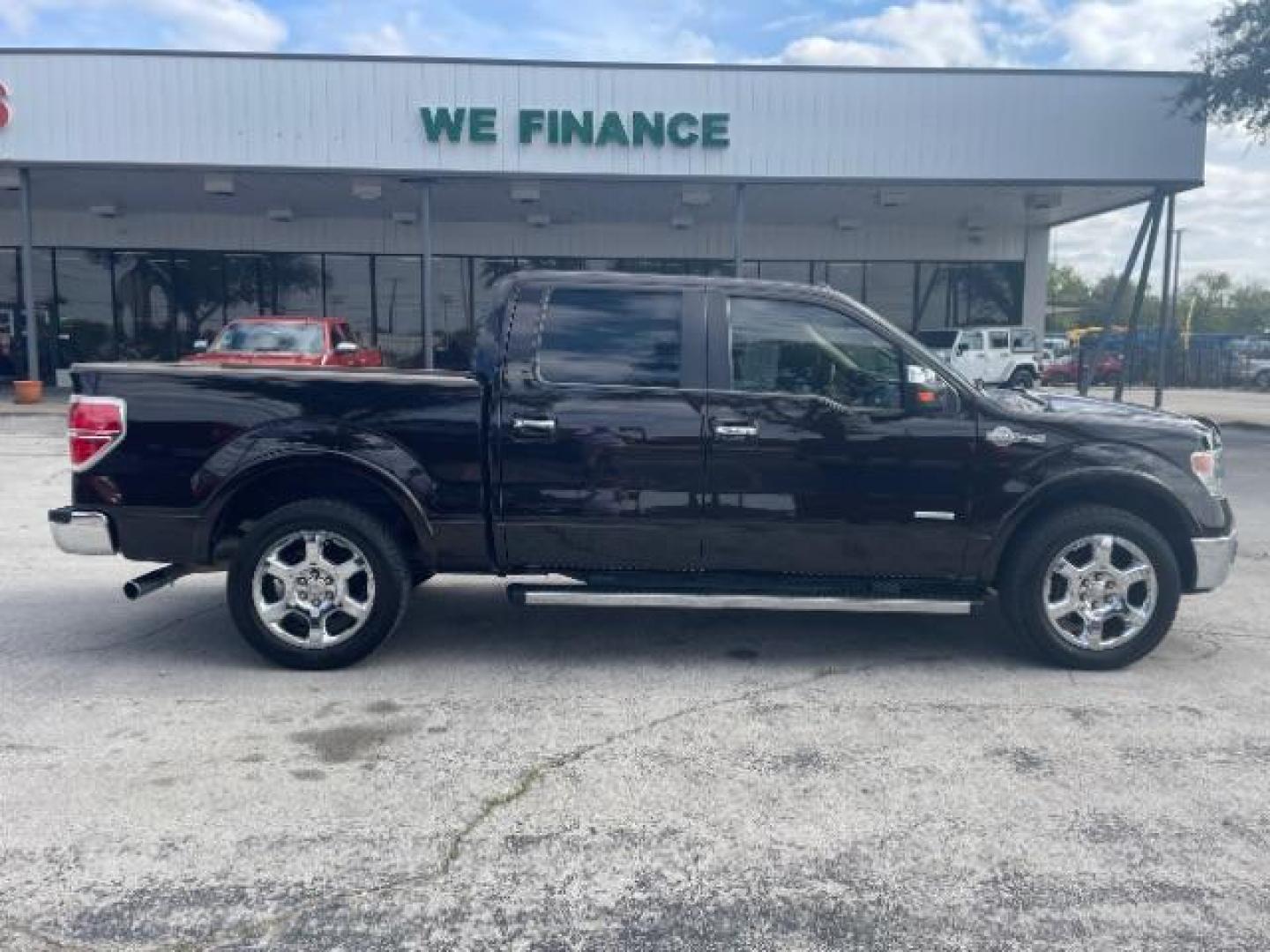 2014 Kodiak Brown Metallic /Pale Adobe Ford F-150 King Ranch SuperCrew 6.5-ft. Bed 2WD (1FTFW1CT4EK) with an 3.5L V6 TURBO engine, 6-Speed Automatic transmission, located at 12182 Garland Rd, Dallas, TX, 75218, (214) 521-2040, 0.000000, 0.000000 - Photo#5