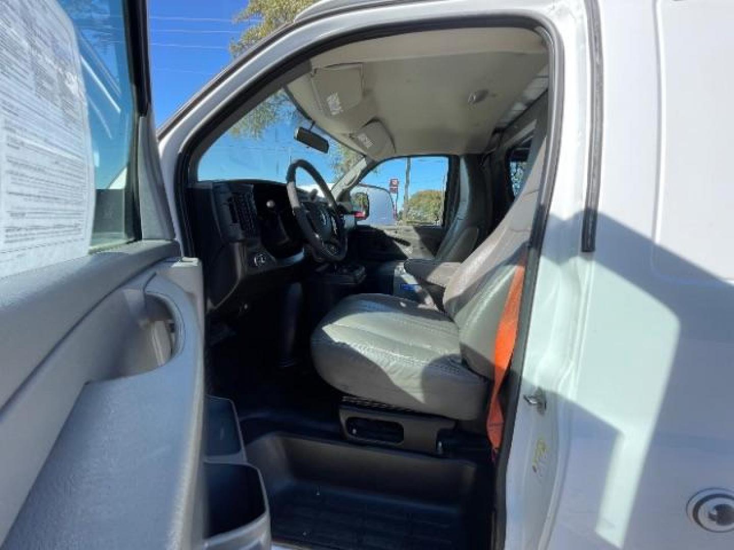 2014 White /Neutral Chevrolet Express 2500 Cargo (1GCWGFCA4E1) with an 4.8L V8 OHV 16V engine, 6-Speed Automatic transmission, located at 12182 Garland Rd, Dallas, TX, 75218, (214) 521-2040, 0.000000, 0.000000 - Photo#10