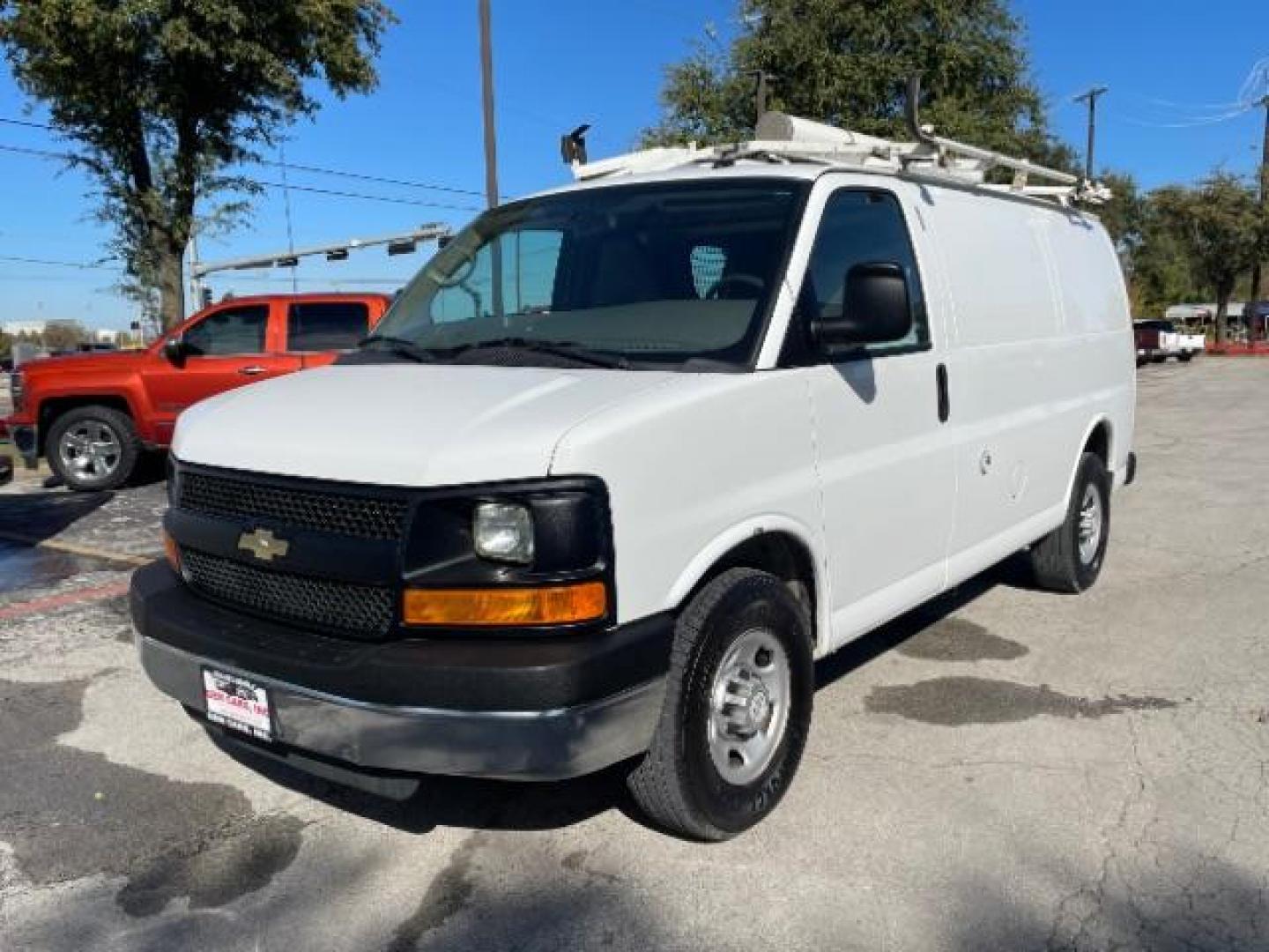 2014 White /Neutral Chevrolet Express 2500 Cargo (1GCWGFCA4E1) with an 4.8L V8 OHV 16V engine, 6-Speed Automatic transmission, located at 12182 Garland Rd, Dallas, TX, 75218, (214) 521-2040, 0.000000, 0.000000 - Photo#2