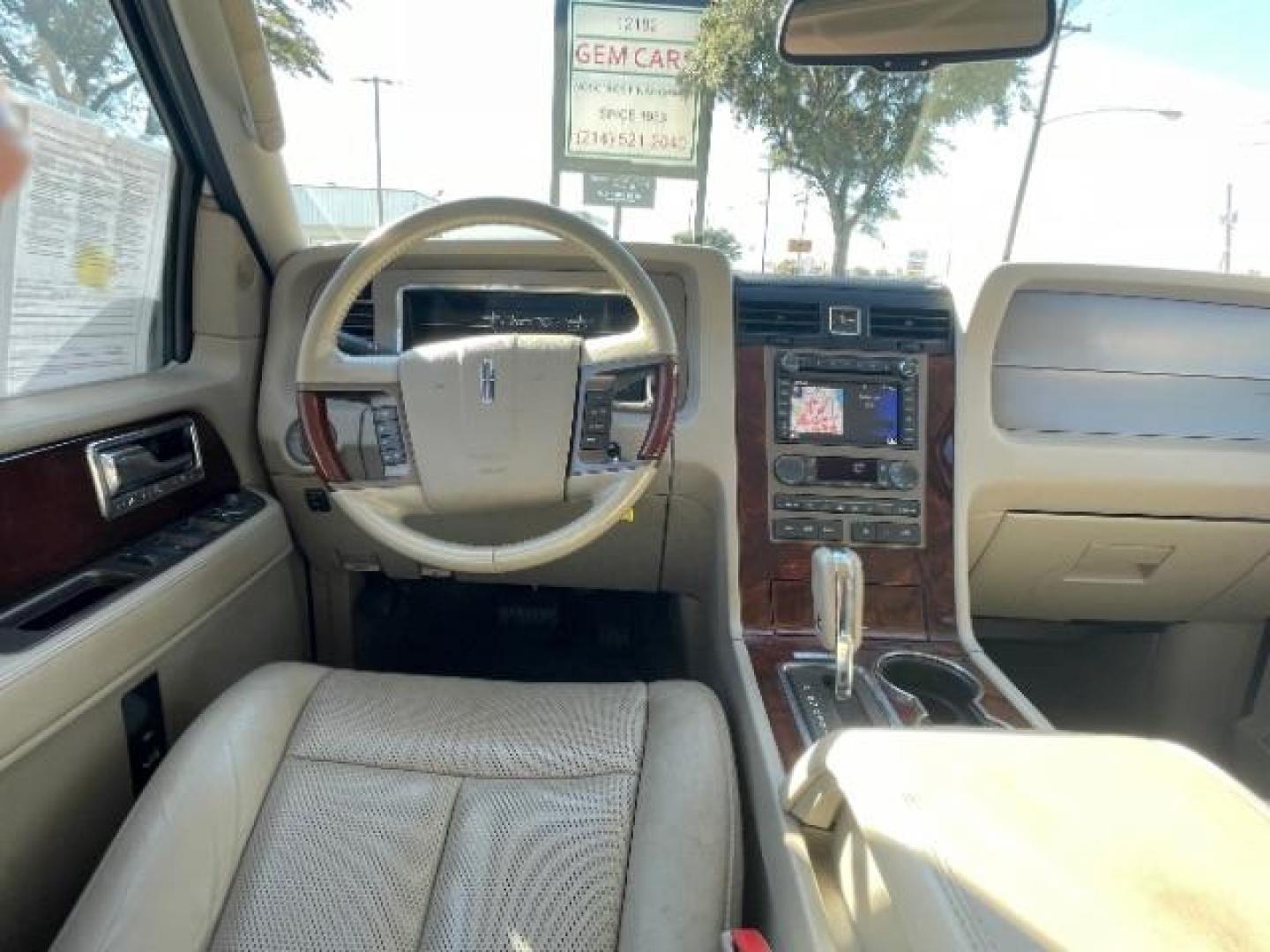 2011 White Platinum Metallic Tri Coat /Stone Leather Interior Lincoln Navigator 2WD (5LMJJ2H55BE) with an 5.4L V8 SOHC 24V engine, 6-Speed Automatic transmission, located at 12182 Garland Rd, Dallas, TX, 75218, (214) 521-2040, 0.000000, 0.000000 - Photo#10