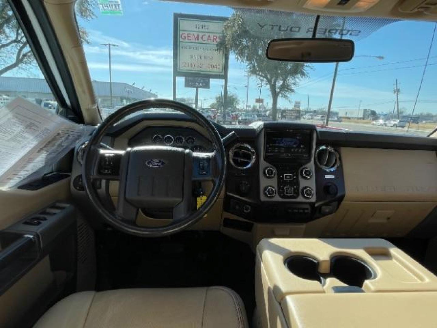 2016 WHITE Ford F-250 SD Lariat Crew Cab 4WD (1FT7W2BT2GE) with an 6.7L V8 OHV 16V DIESEL engine, 6-Speed Automatic transmission, located at 12182 Garland Rd, Dallas, TX, 75218, (214) 521-2040, 0.000000, 0.000000 - Photo#15